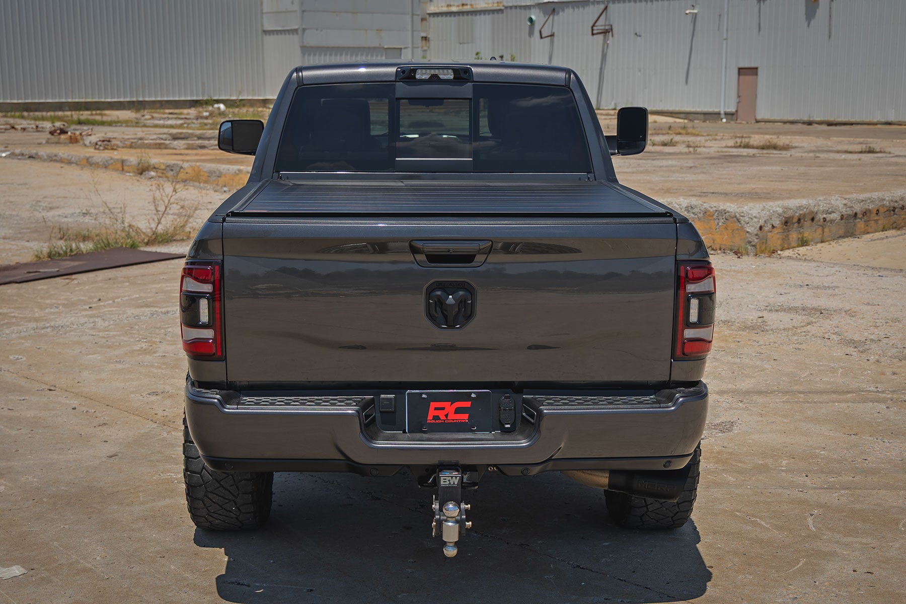 Hard Roll Up Bed Cover | 6'4" Bed | Ram 1500 (09-18)/2500 (09-26)
