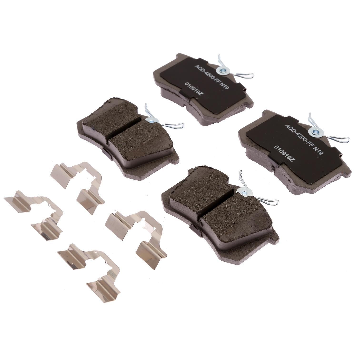 Silver Metallic Disc Brake Pad Set 14D340AMH