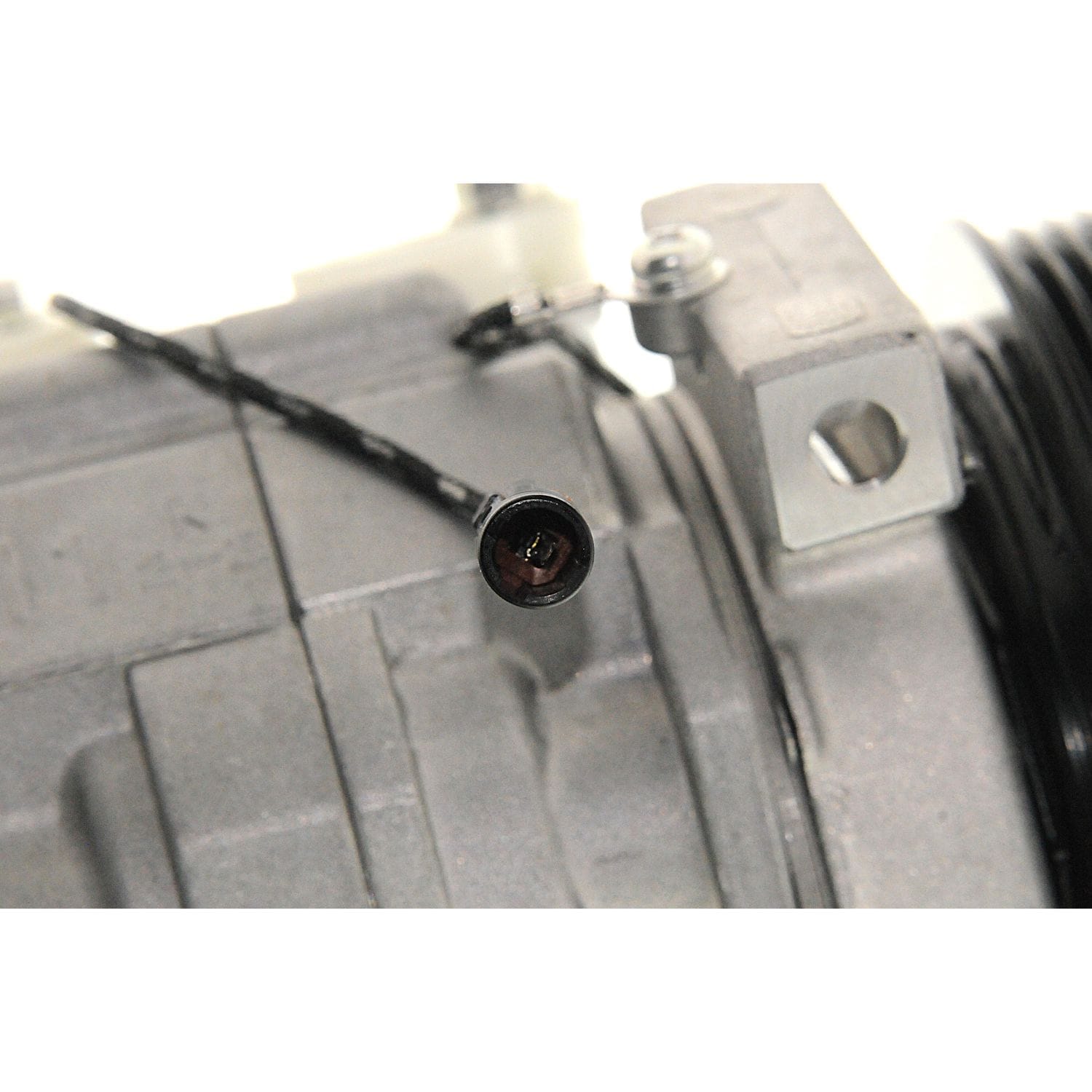 GM Genuine Parts A/C Compressor 15-21524