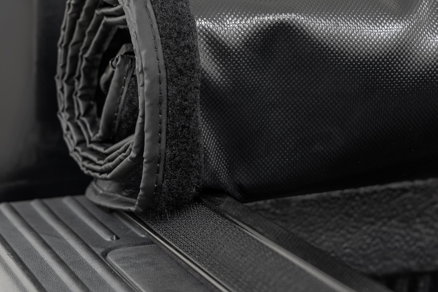 Soft Roll Up Bed Cover | 6'10" Bed | Ford F-250/F-350 Super Duty (99-16)