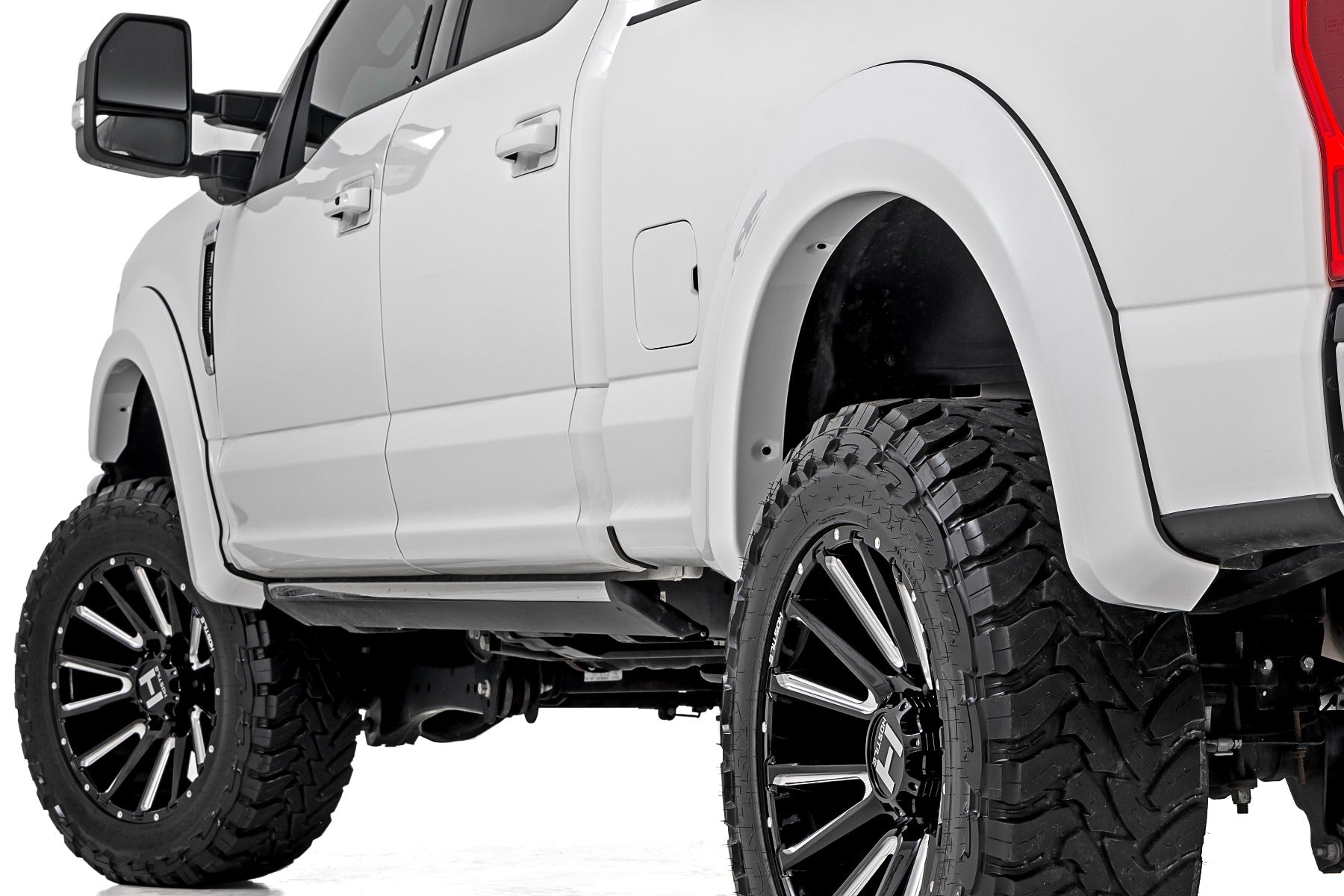 Sport Fender Flares | H5 Caribou | Ford F-250/F-350 Super Duty (17-22)