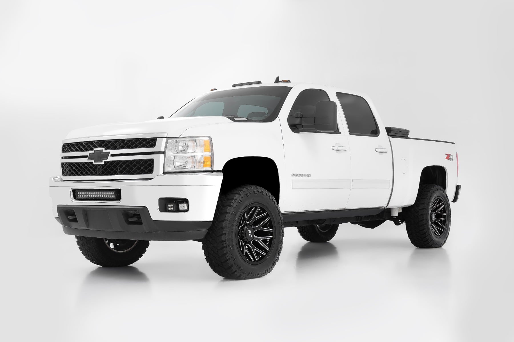 Rough Country 95 Series Wheel | One-Piece | Gloss Black Machined | 20x10 | 8x180 | -19mm
