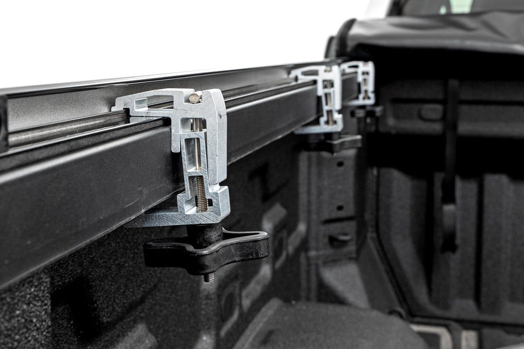 Soft Roll Up Bed Cover | 5'10" Bed | Chevy/GMC Sierra 1500 (19-26)/Silverado 1500 (19-26)