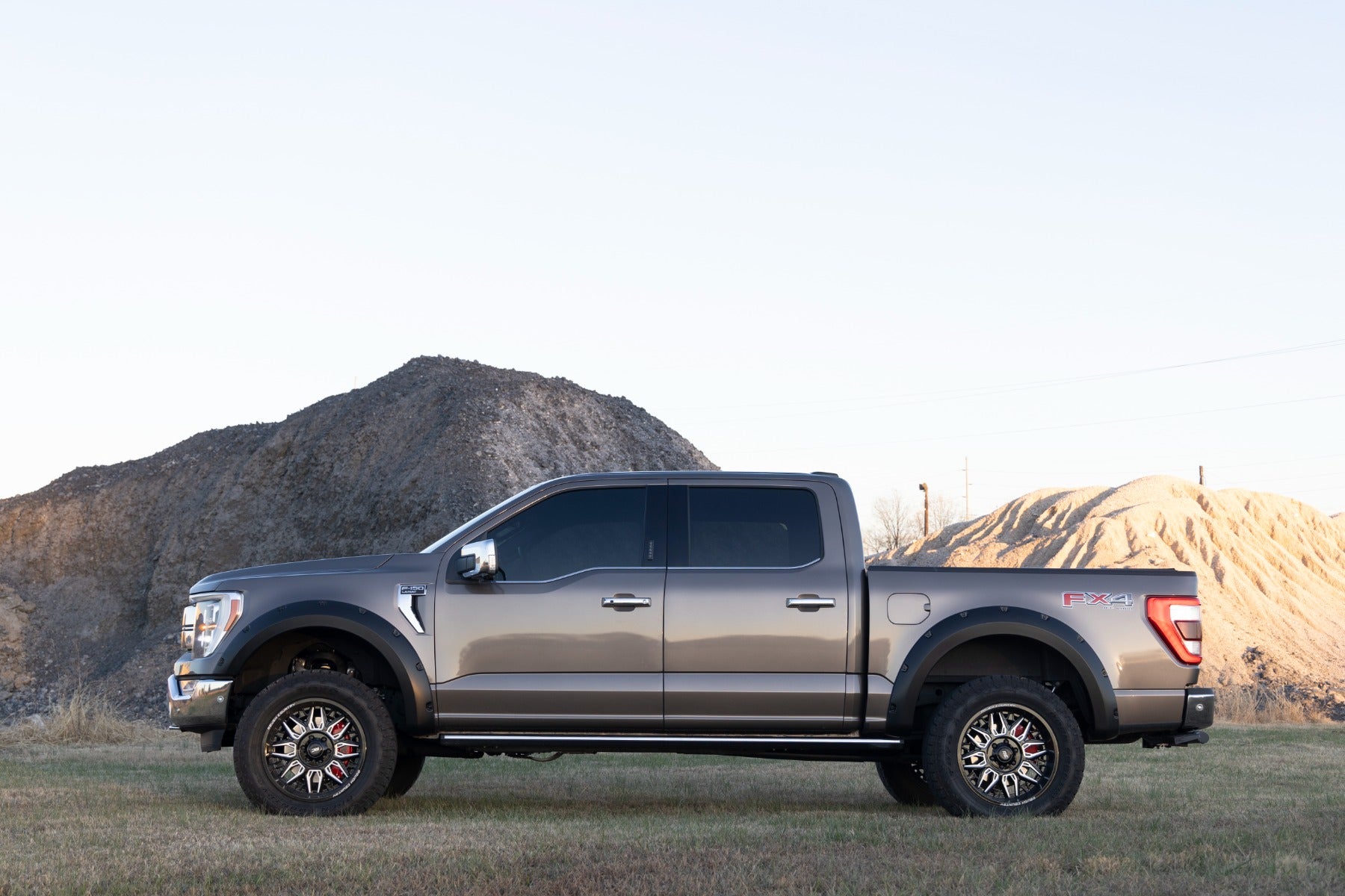 Pocket Fender Flares | UM Agate Black | Ford F-150 2WD/4WD (2021-2026)