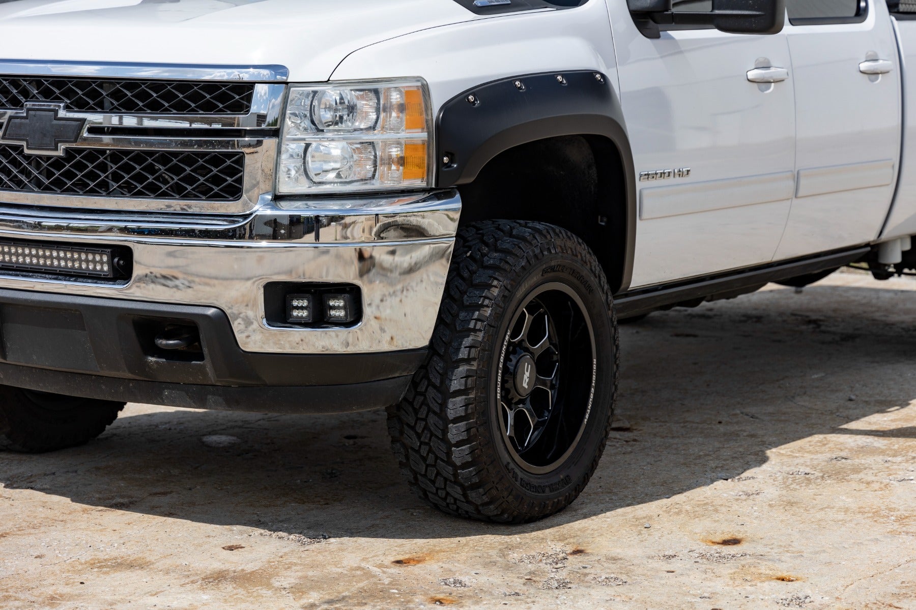 Pocket Fender Flares | 6'7" & 8' Bed | GIW Graystone | Chevy Silverado 1500/2500HD/3500HD (07-14)